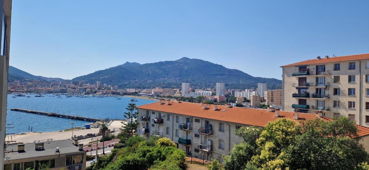 T2 Vue Mer - Entre Aeroport Et Centre-Ville Ajaccio  Exterior foto